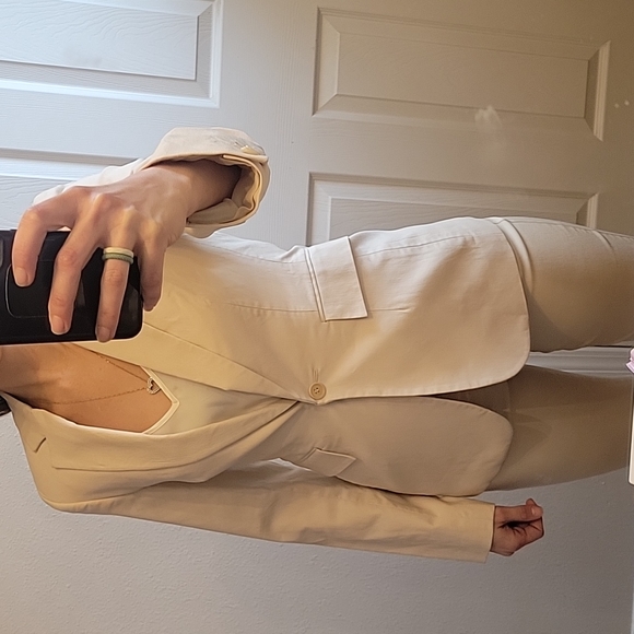 Express pant suit - Picture 1 of 6